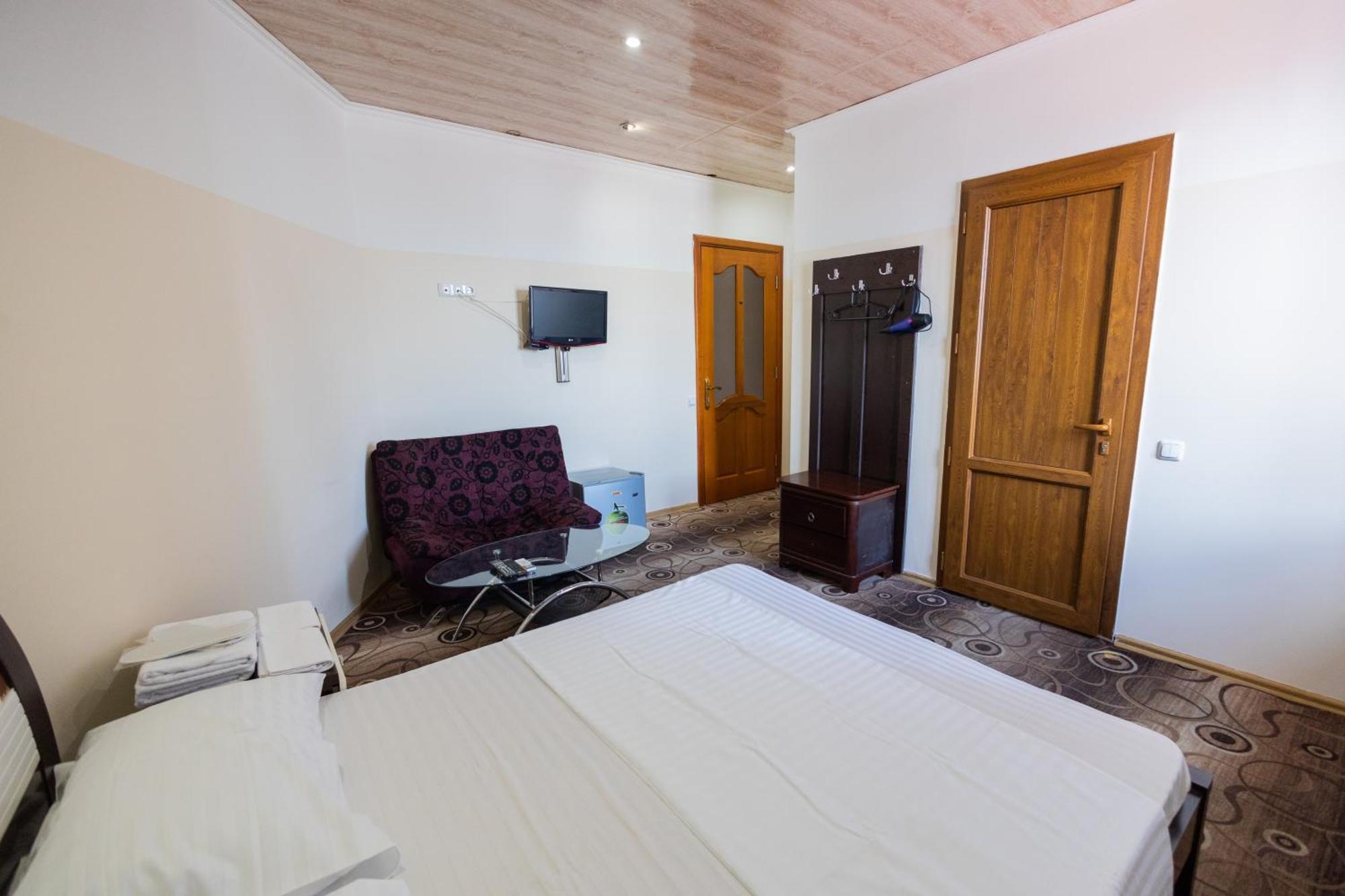 Yan Hotel Yerevan Luaran gambar
