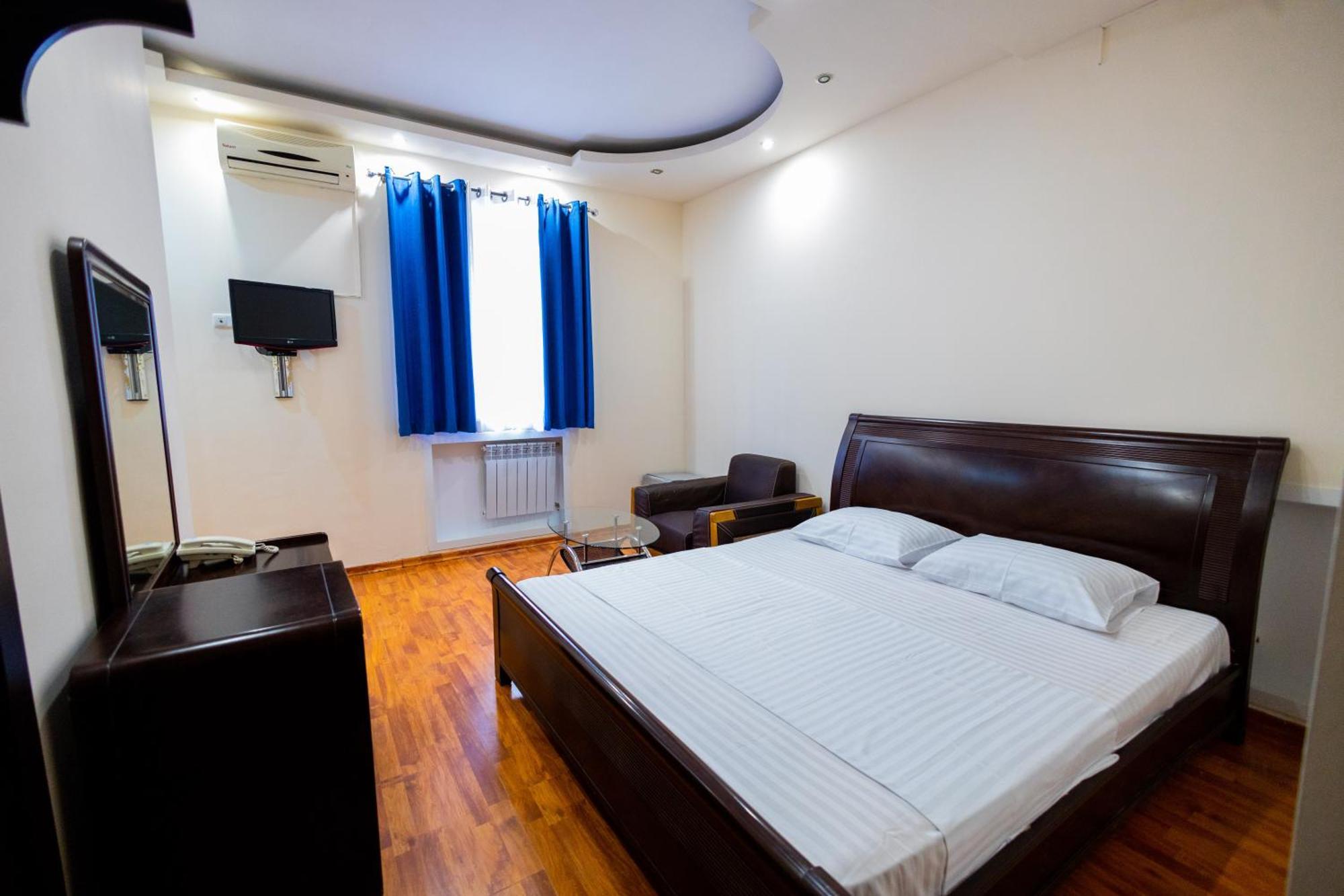 Yan Hotel Yerevan Luaran gambar