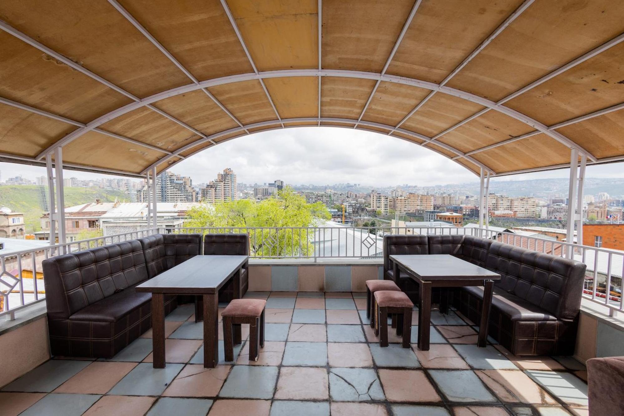 Yan Hotel Yerevan Luaran gambar