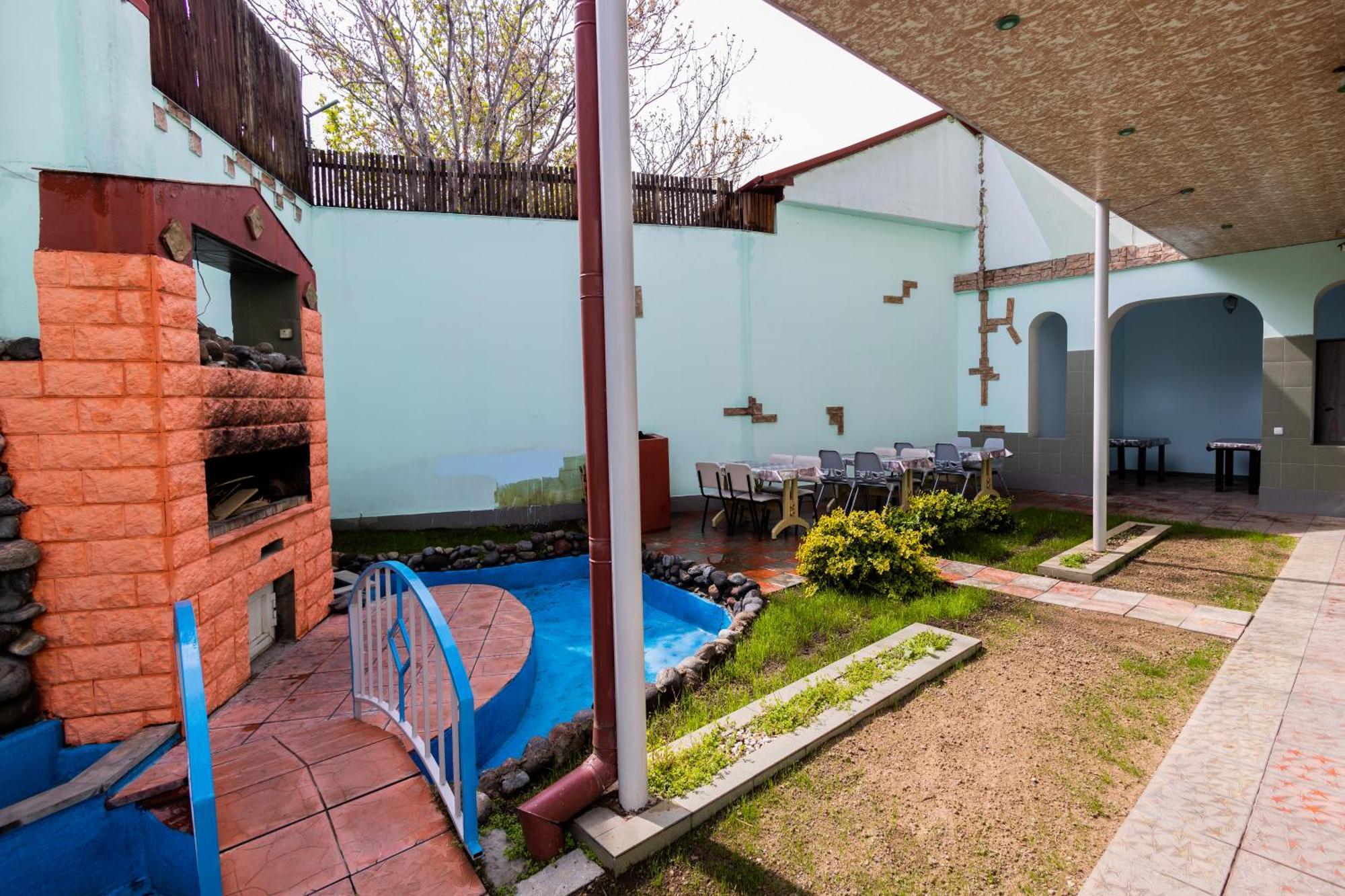 Yan Hotel Yerevan Luaran gambar