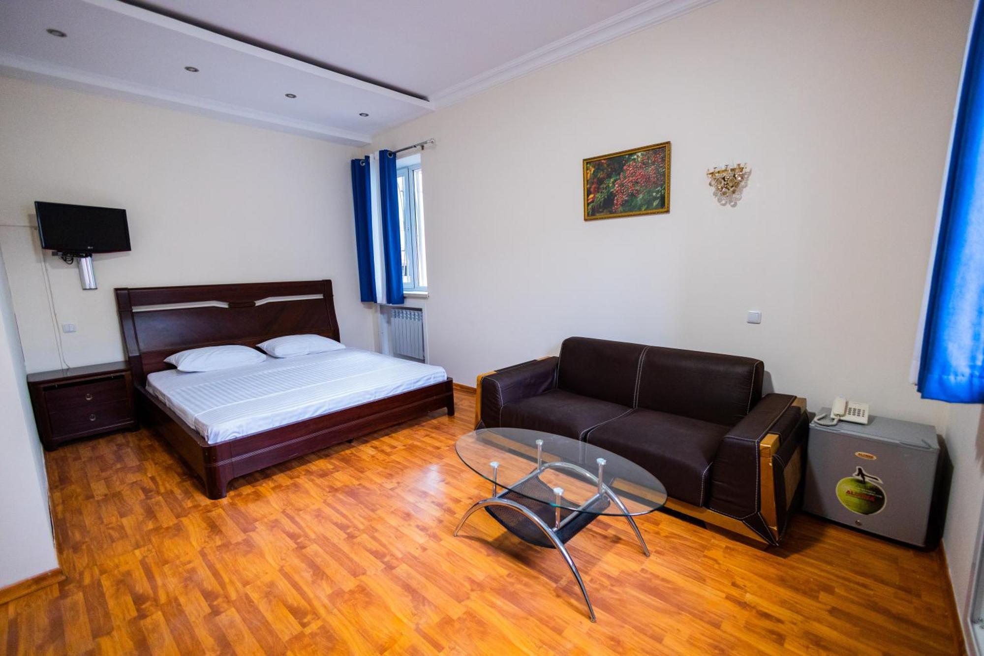Yan Hotel Yerevan Luaran gambar
